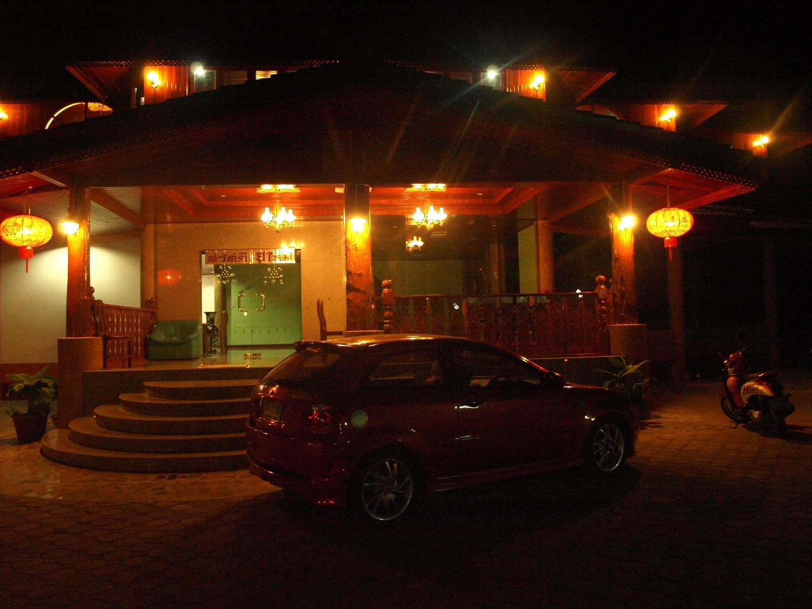 Baan Suan Darb Porn Resort Mae Sot Exterior photo