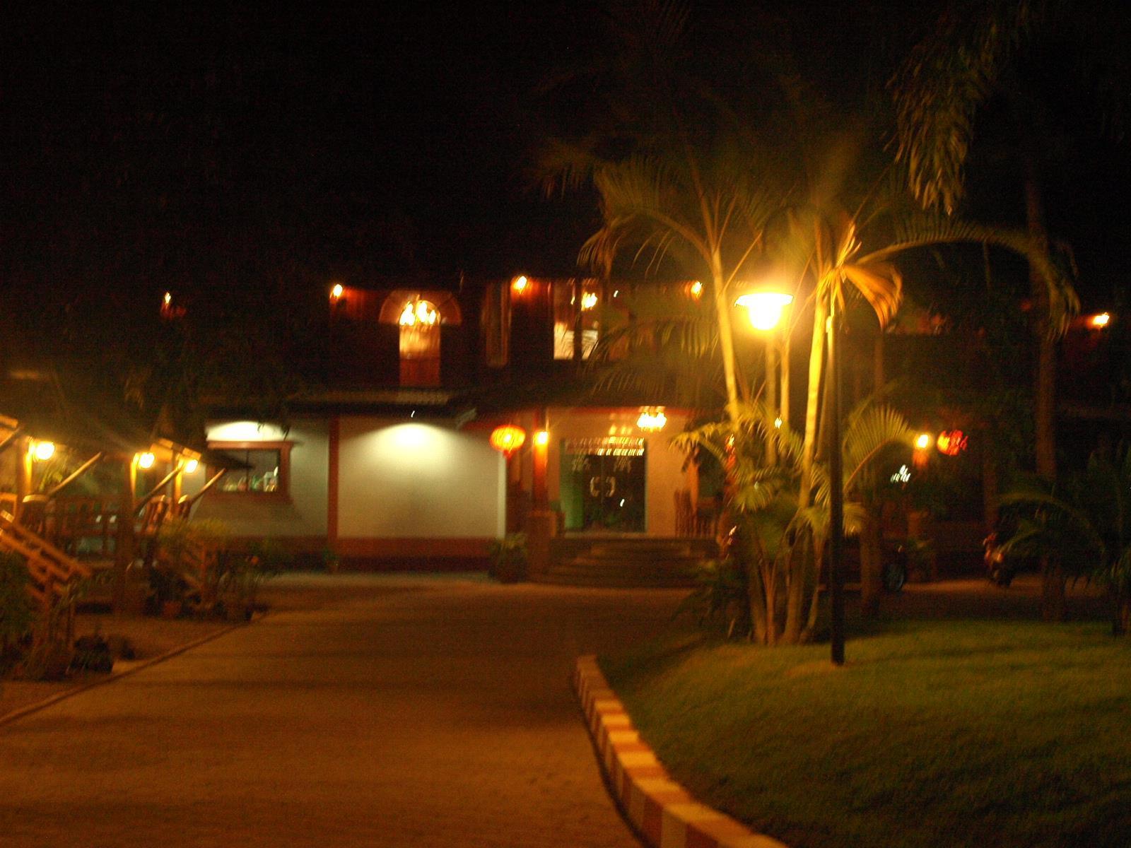 Baan Suan Darb Porn Resort Mae Sot Exterior photo